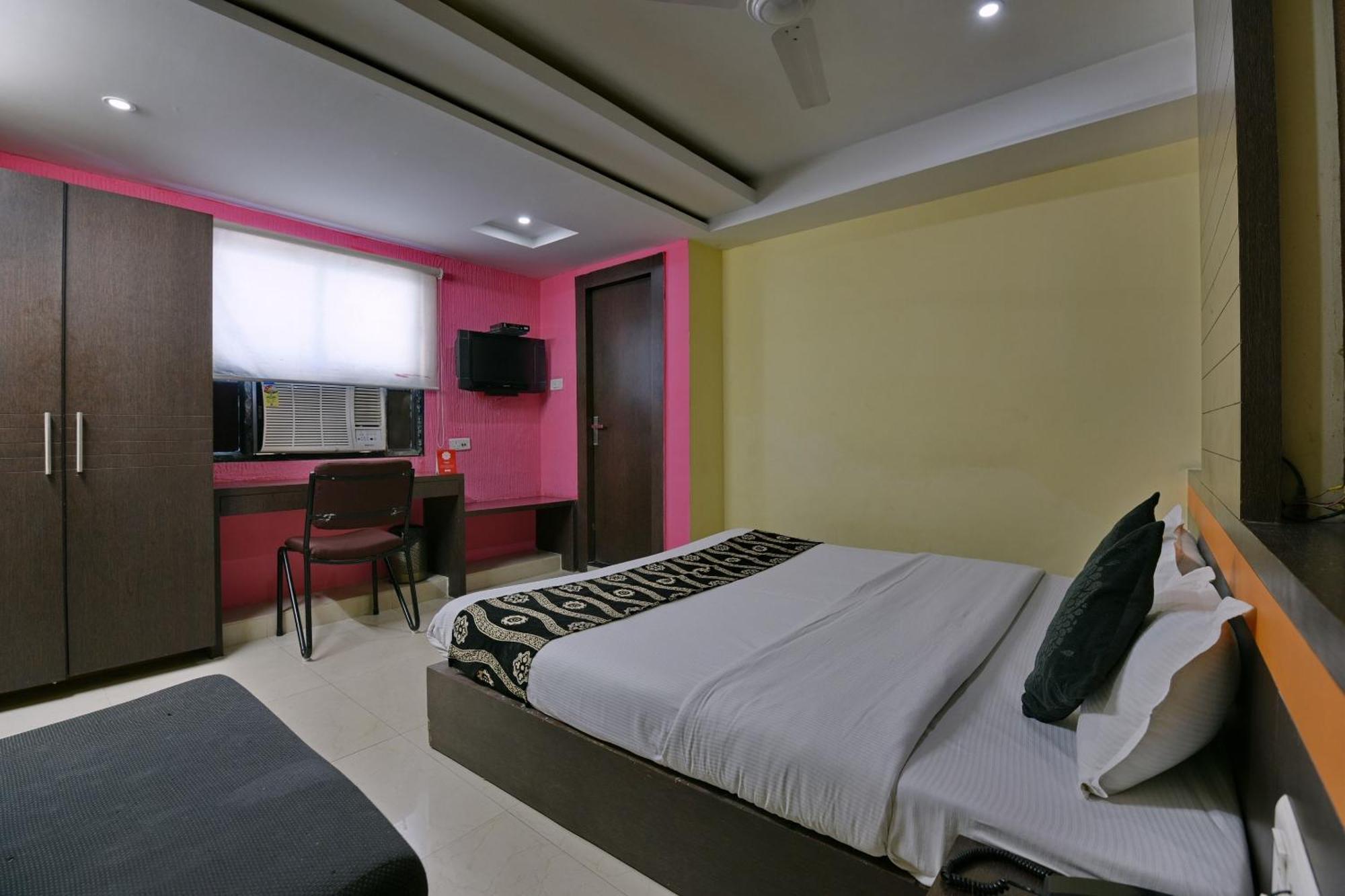 Collection O Diamond And Residences Indore Exterior foto